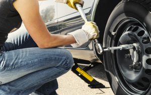 7 mẹo sửa chữa ô tô đơn giản tài xế nào cũng nên biết