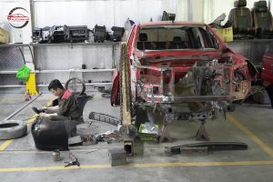Dịch vụ phục hồi xe tai nạn tại Auto Nam Hà