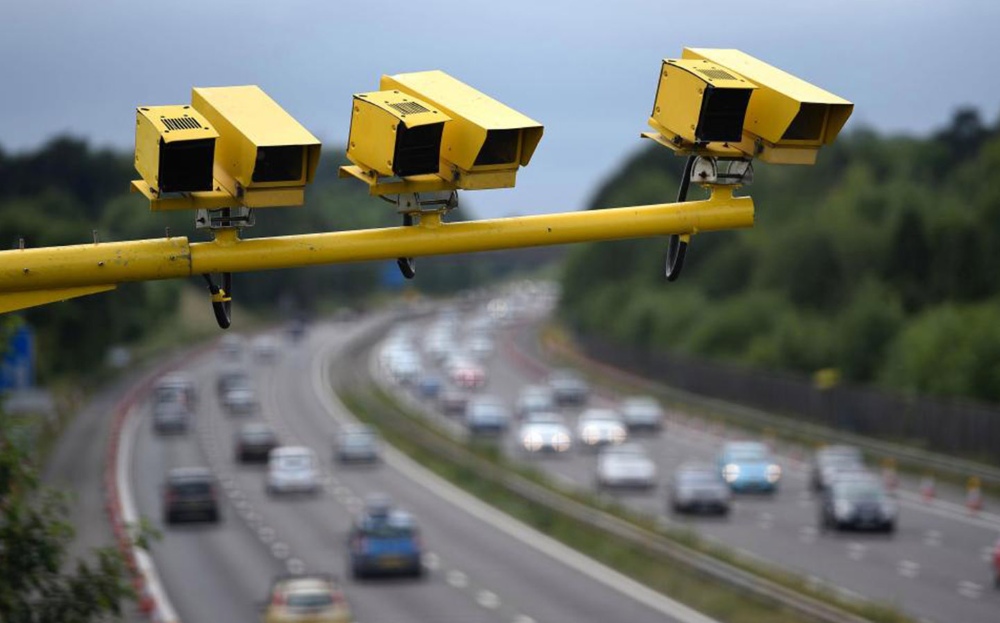 cách nhận biết camera phạt nguội